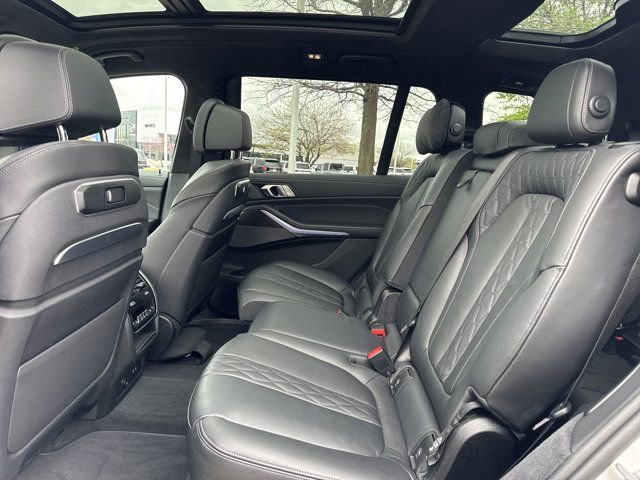 Certified 2026 BMW X7 M60i AWD/4WD image 12