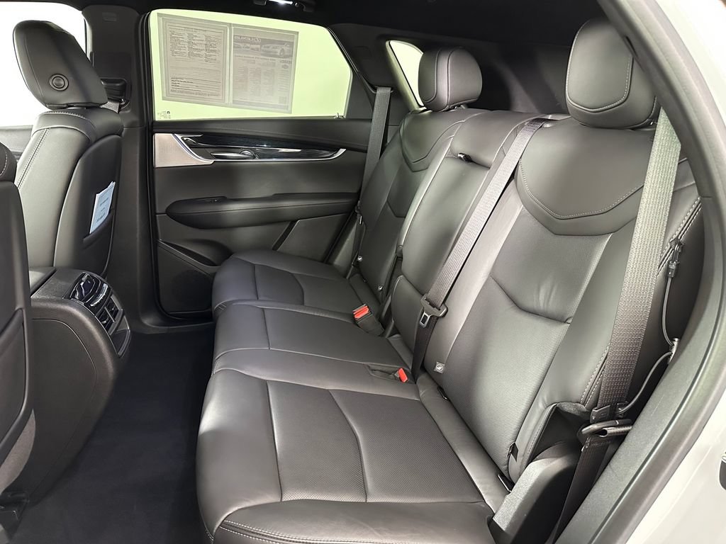 Used 2020 Cadillac XT5 Premium Luxury AWD/4WD image 18