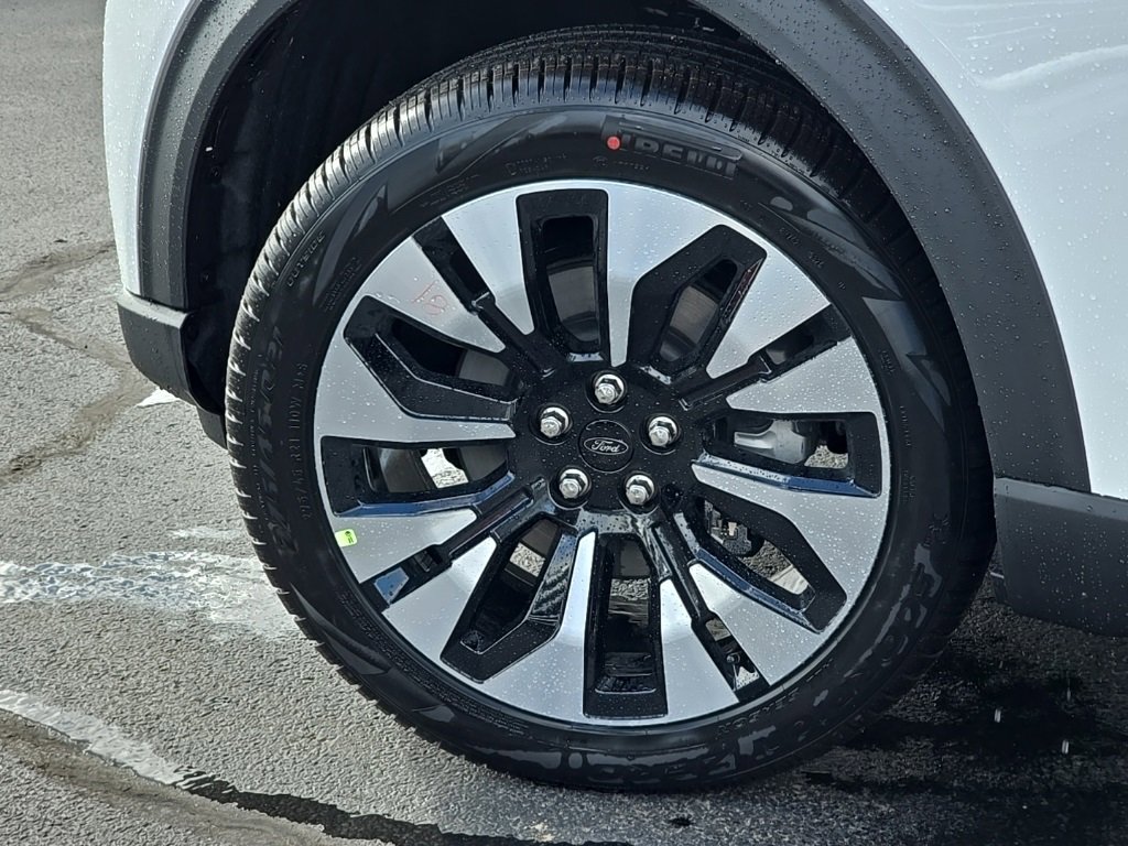 New 2026 Ford Explorer Platinum image 61