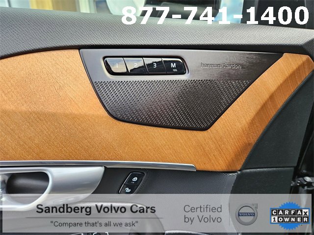 Certified 2024 Volvo XC90 T8 Plus w/ Protection Package Premier image 18