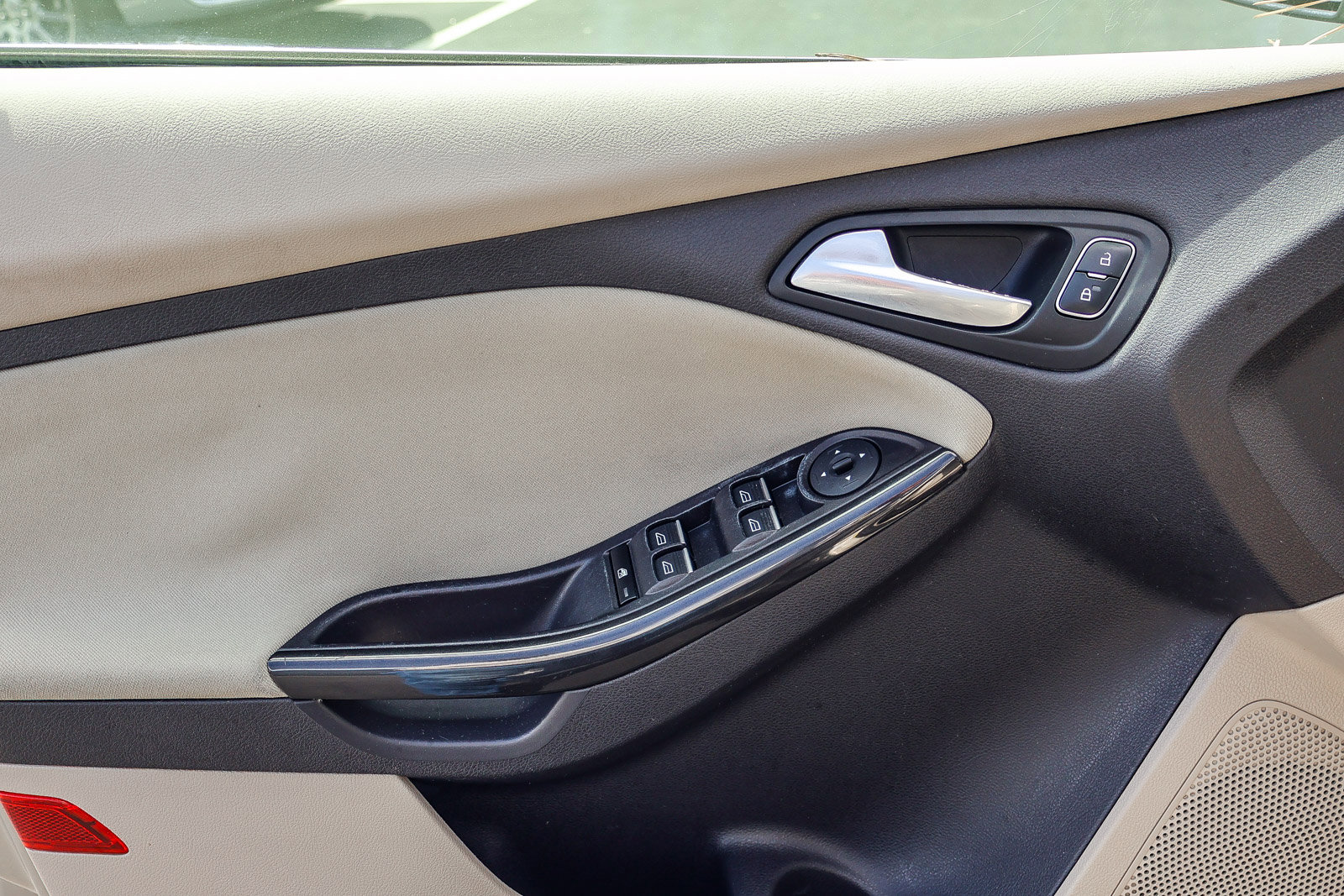 Used 2015 Ford Focus Electric Hatchback image 11