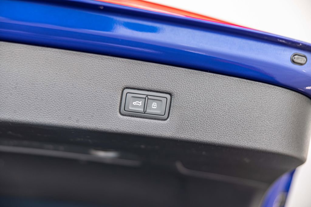 Used 2022 Audi RS 7 Sportback w/ RS 7 Executive Package image 17