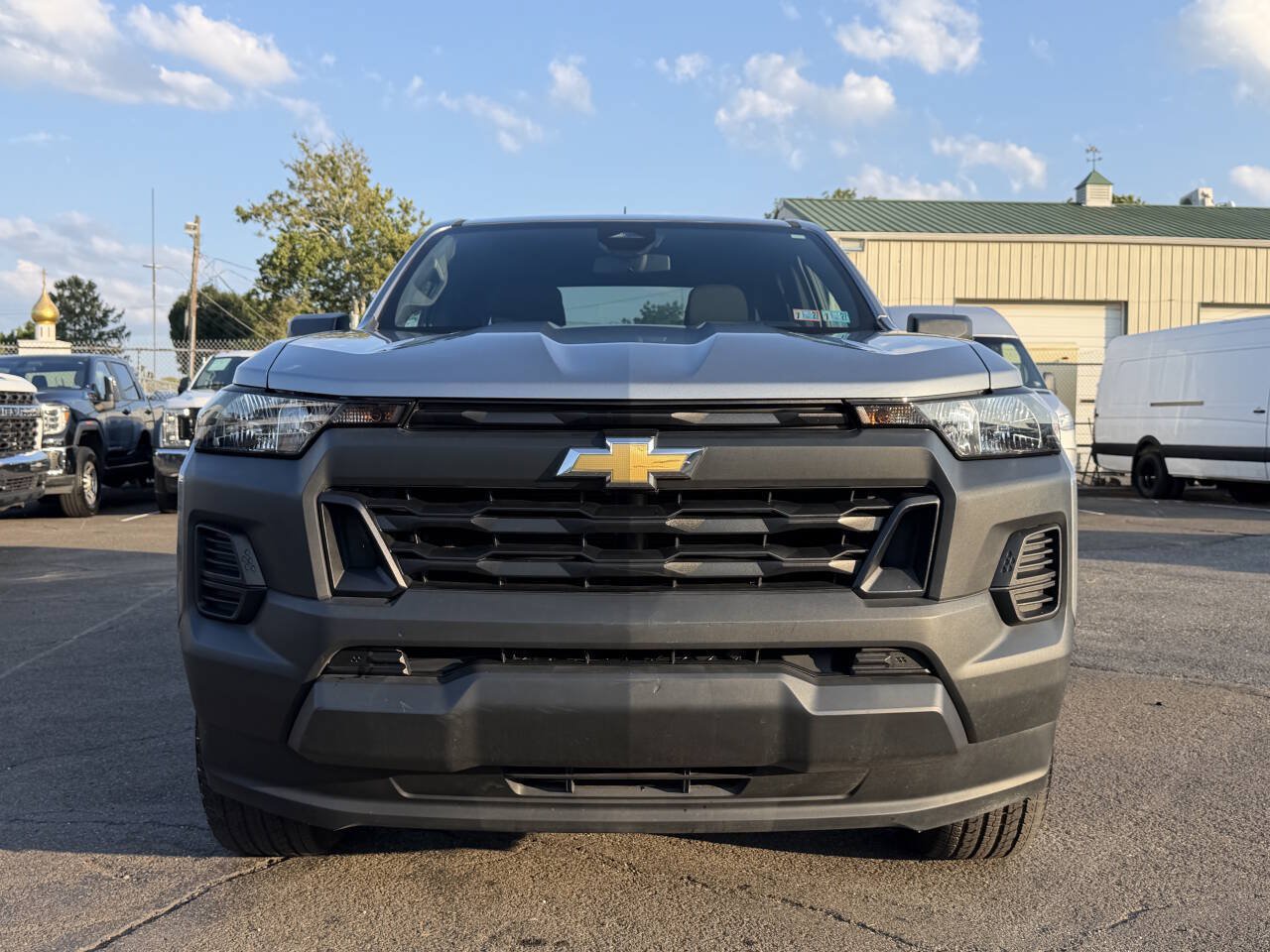 Used 2024 Chevrolet Colorado W/T RWD image 9