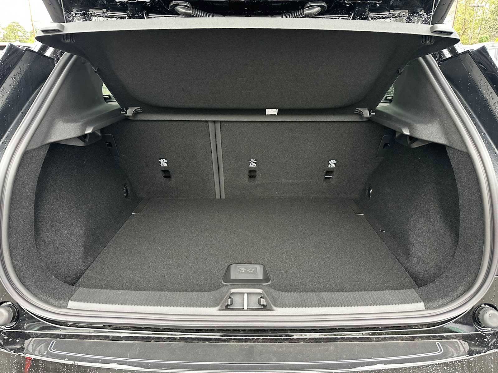 New 2026 Volvo EX30 Plus w/ Protection Package Premier AWD/4WD image 14