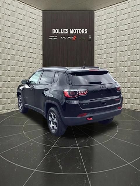 Certified 2022 Jeep Compass Trailhawk w/ Sun and Sound Group AWD/4WD image 6