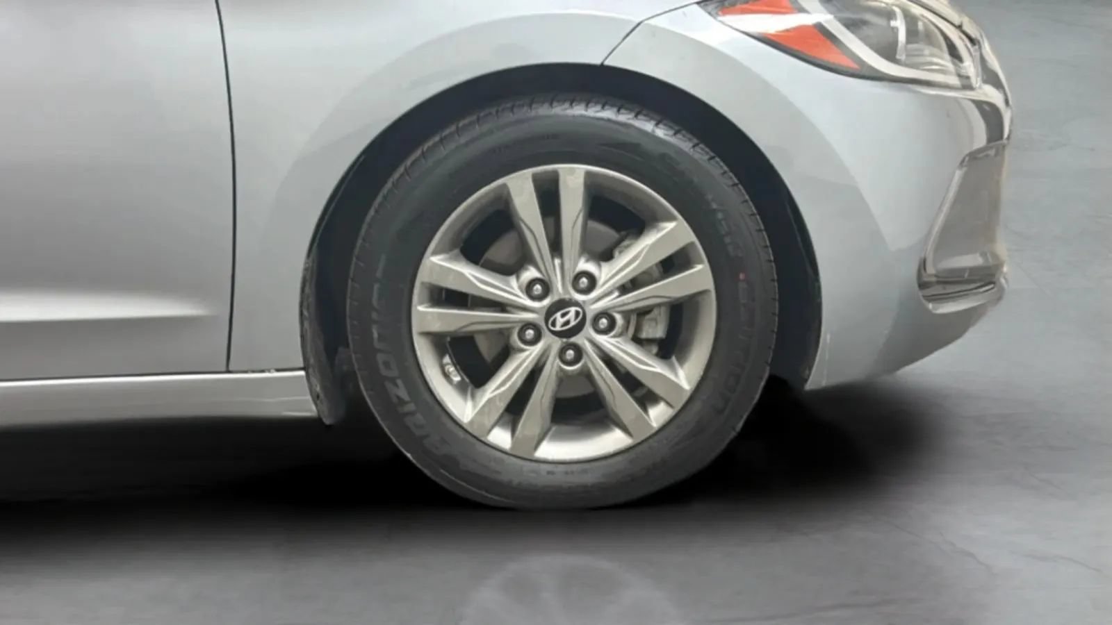 Used 2017 Hyundai Elantra SE w/ SE A/T Tech Package 03 FWD image 25
