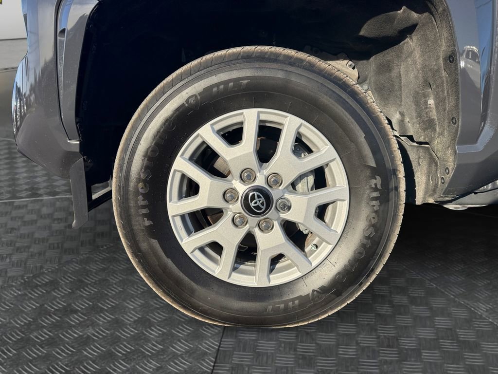 Used 2024 Toyota Tacoma SR5 image 15