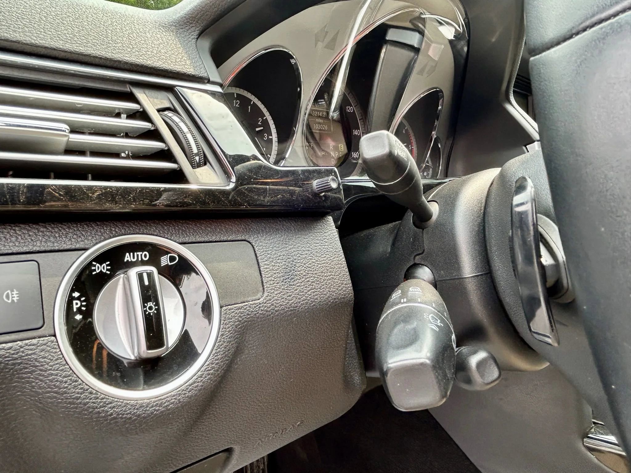 Used 2012 Mercedes-Benz E 350 BlueTEC Sedan image 23