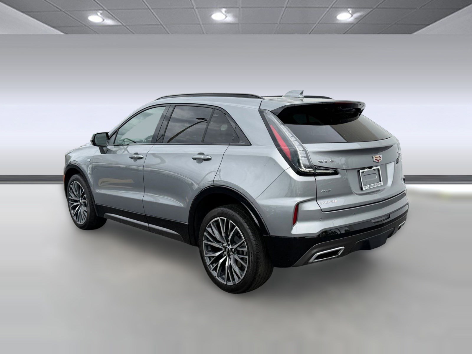 Used 2024 Cadillac XT4 Sport image 3