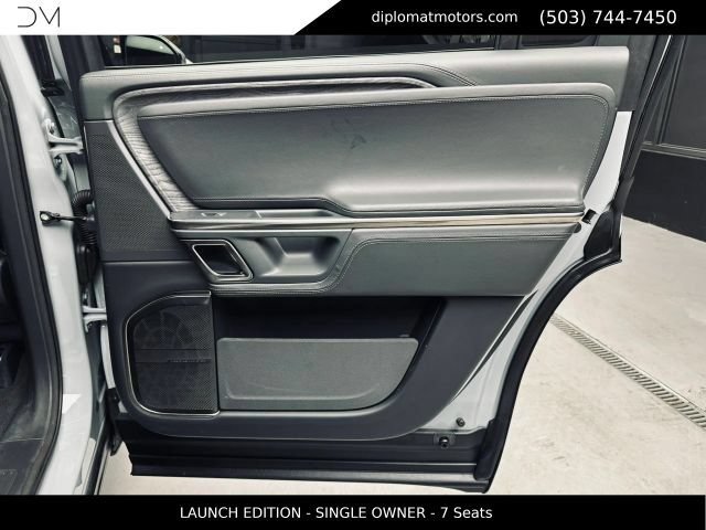 Used 2022 Rivian R1S Launch Edition AWD/4WD image 31