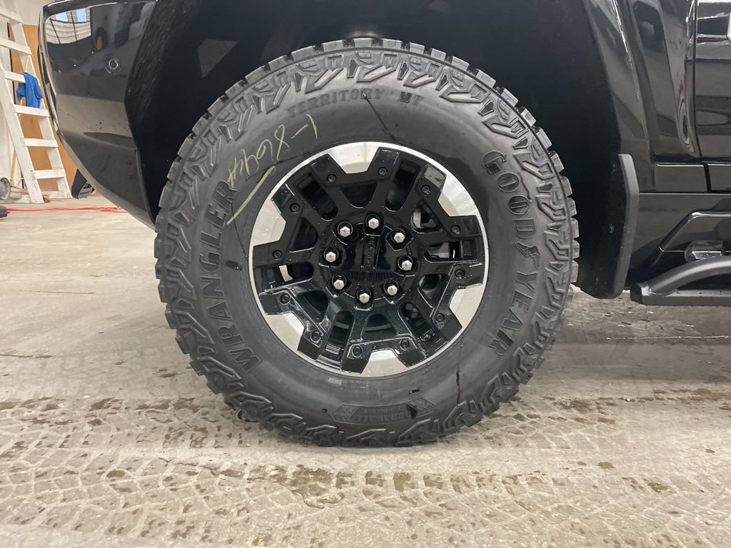 New 2025 GMC Hummer EV 3X w/ Extreme Off-Road Package AWD/4WD image 9