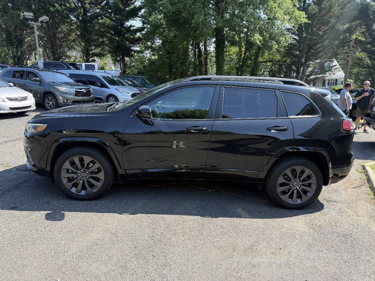 Used 2019 Jeep Cherokee High Altitude AWD/4WD image 6