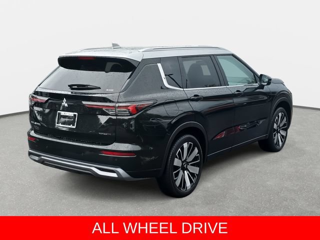 Used 2025 Mitsubishi Outlander AWD image 5