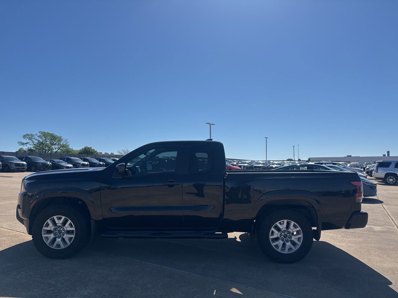 Certified 2022 Nissan Frontier S w/ Technology Package image 13