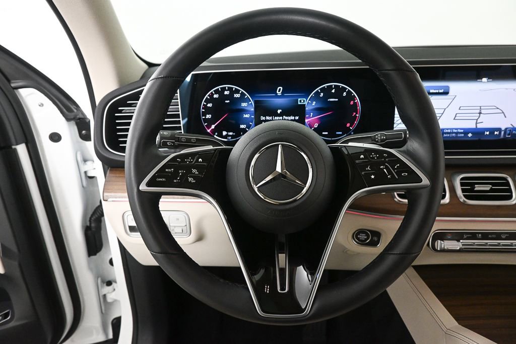 Used 2026 Mercedes-Benz GLE 450 4MATIC image 2