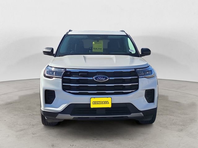 Used 2025 Ford Explorer Active image 8