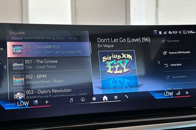 New 2026 BMW X5 xDrive40i w/ Climate Comfort Package AWD/4WD image 17