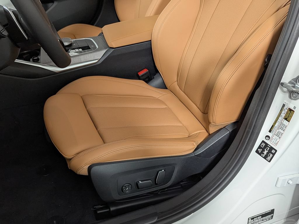 New 2026 BMW 330i xDrive Sedan w/ Premium Package AWD/4WD image 14