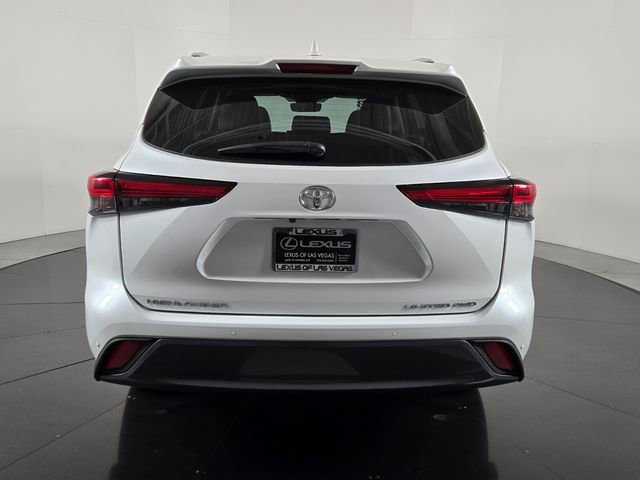 Used 2023 Toyota Highlander Limited image 5