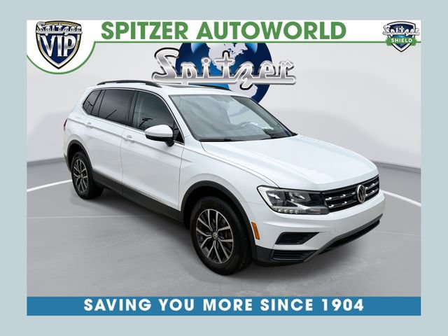 Used 2018 Volkswagen Tiguan SE w/ Panoramic Sunroof Package