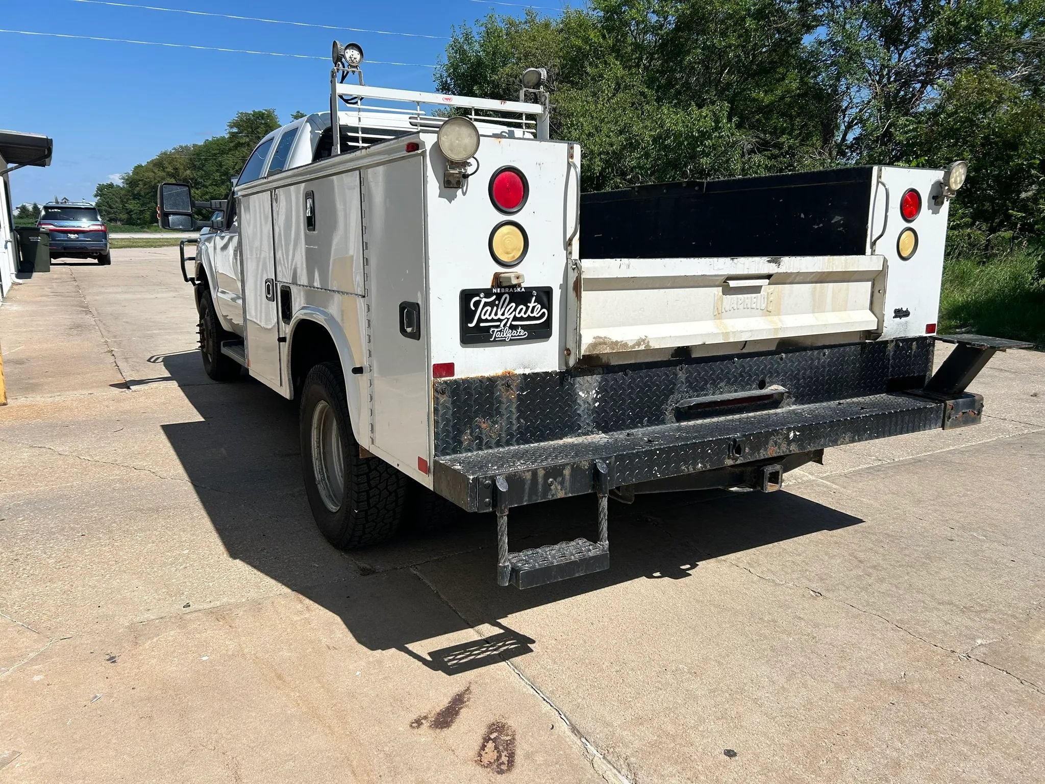 Used 2015 Ford F350 XL w/ Power Equipment Group AWD/4WD image 5
