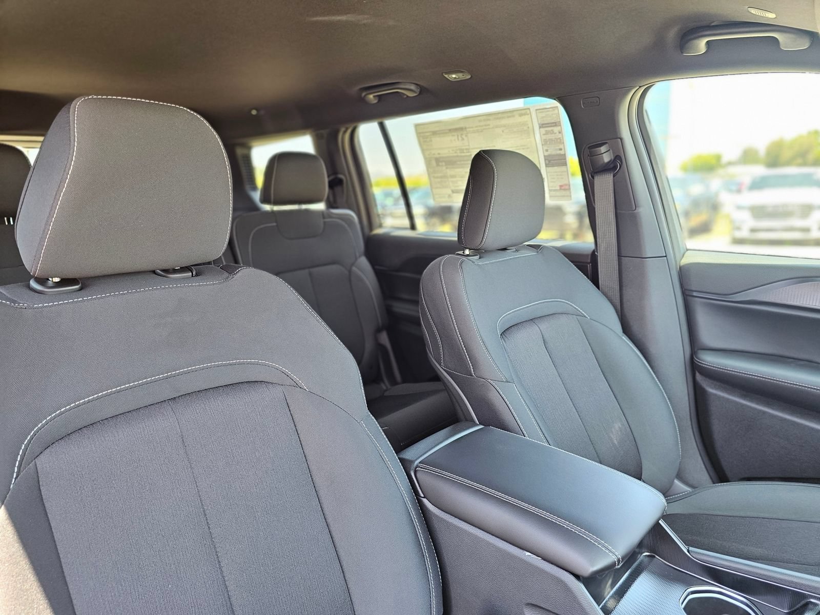 New 2026 Jeep Grand Cherokee L Laredo RWD image 29
