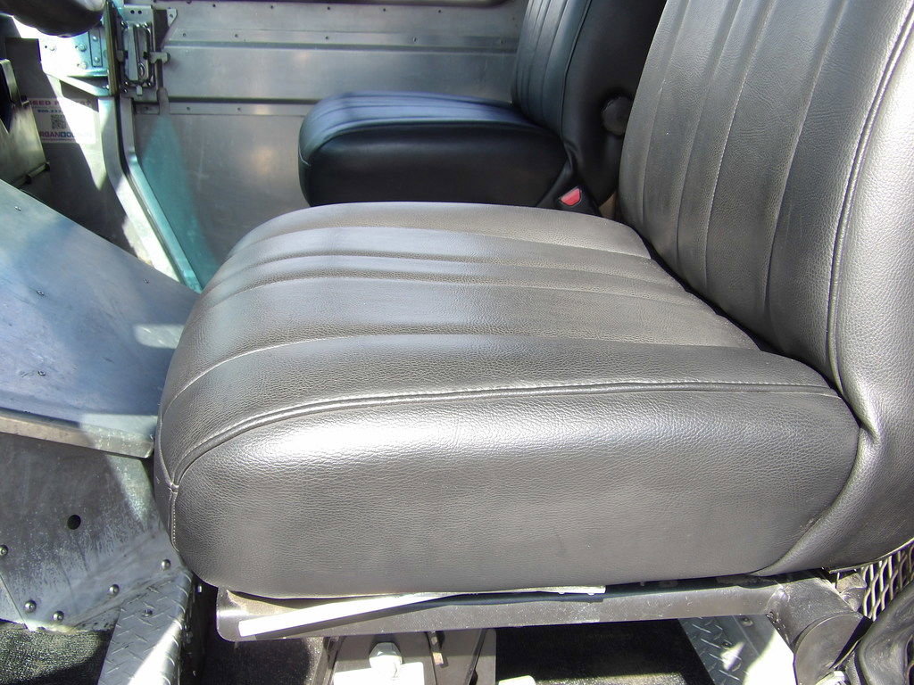 Used 2014 Ford E-350 and Econoline 350 Super Duty w/ A/C Prep Package RWD image 16