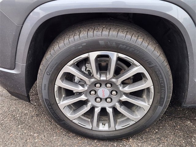 Used 2021 GMC Acadia Denali w/ Denali Technology Package image 9