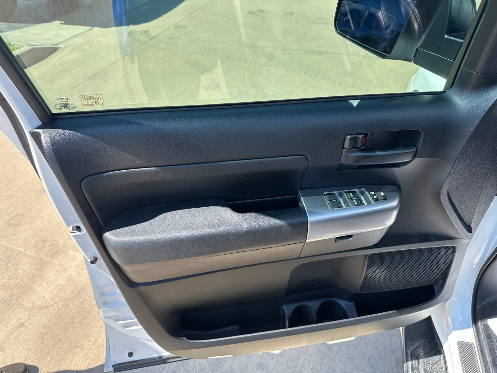 Used 2019 Toyota Sequoia TRD Sport AWD/4WD image 18