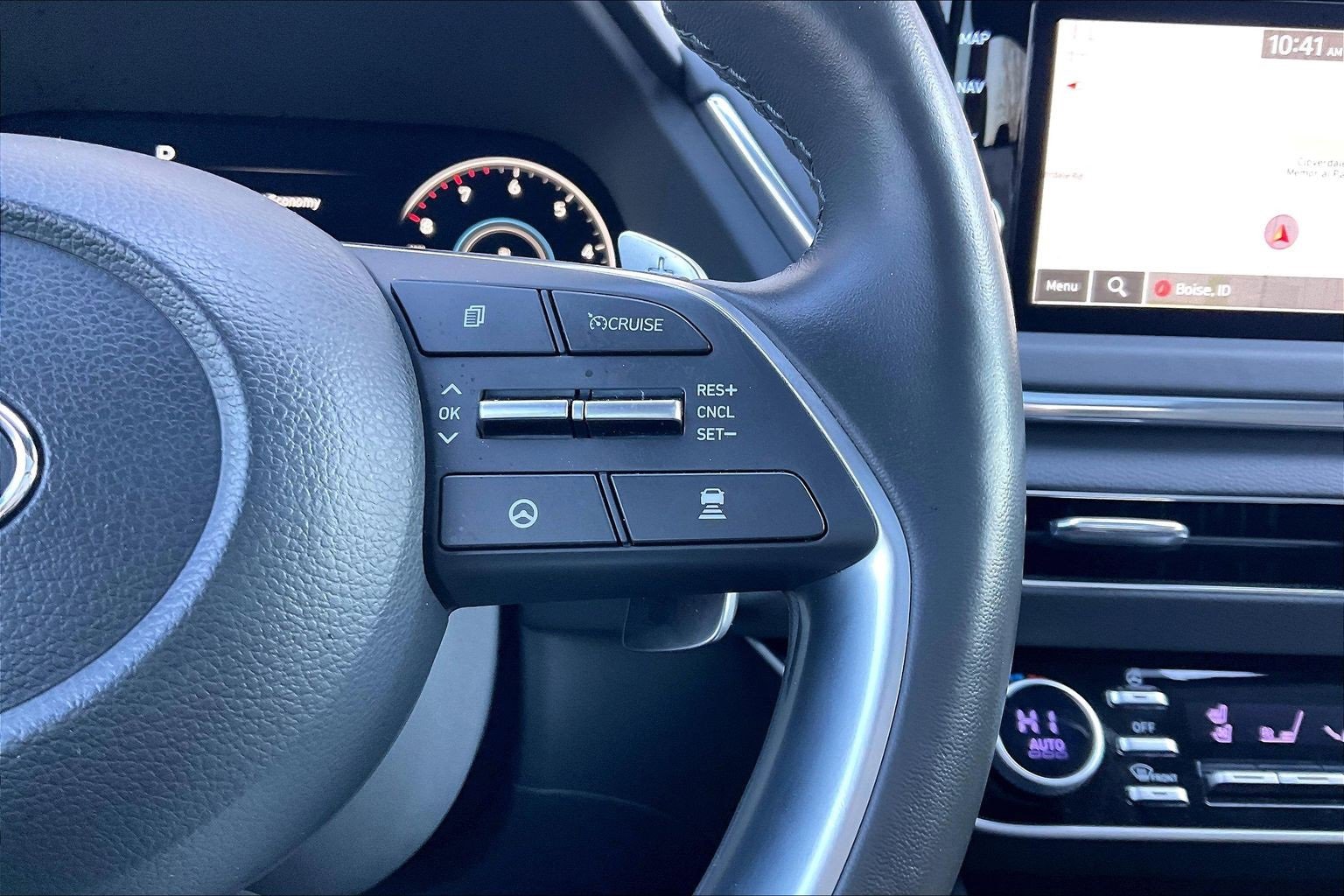 Used 2022 Hyundai Sonata Limited image 11