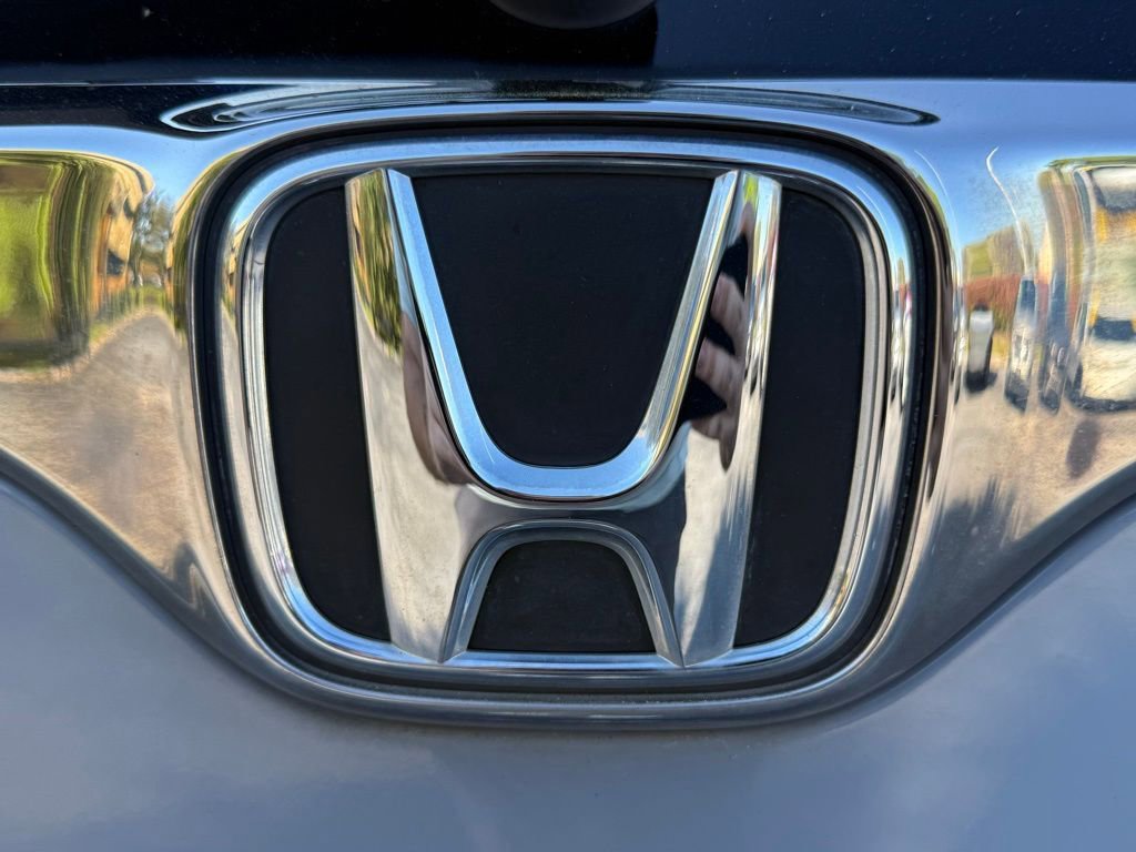 Used 2020 Honda CR-V Touring image 36