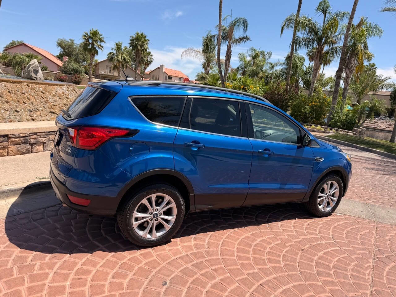 Used 2019 Ford Escape SEL FWD image 33