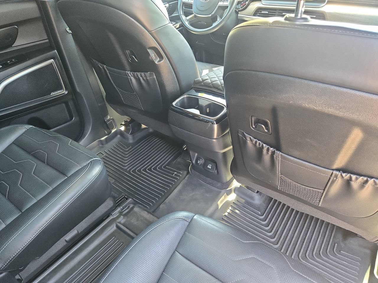 Used 2021 Kia Telluride SX w/ SX Prestige Package AWD/4WD image 11