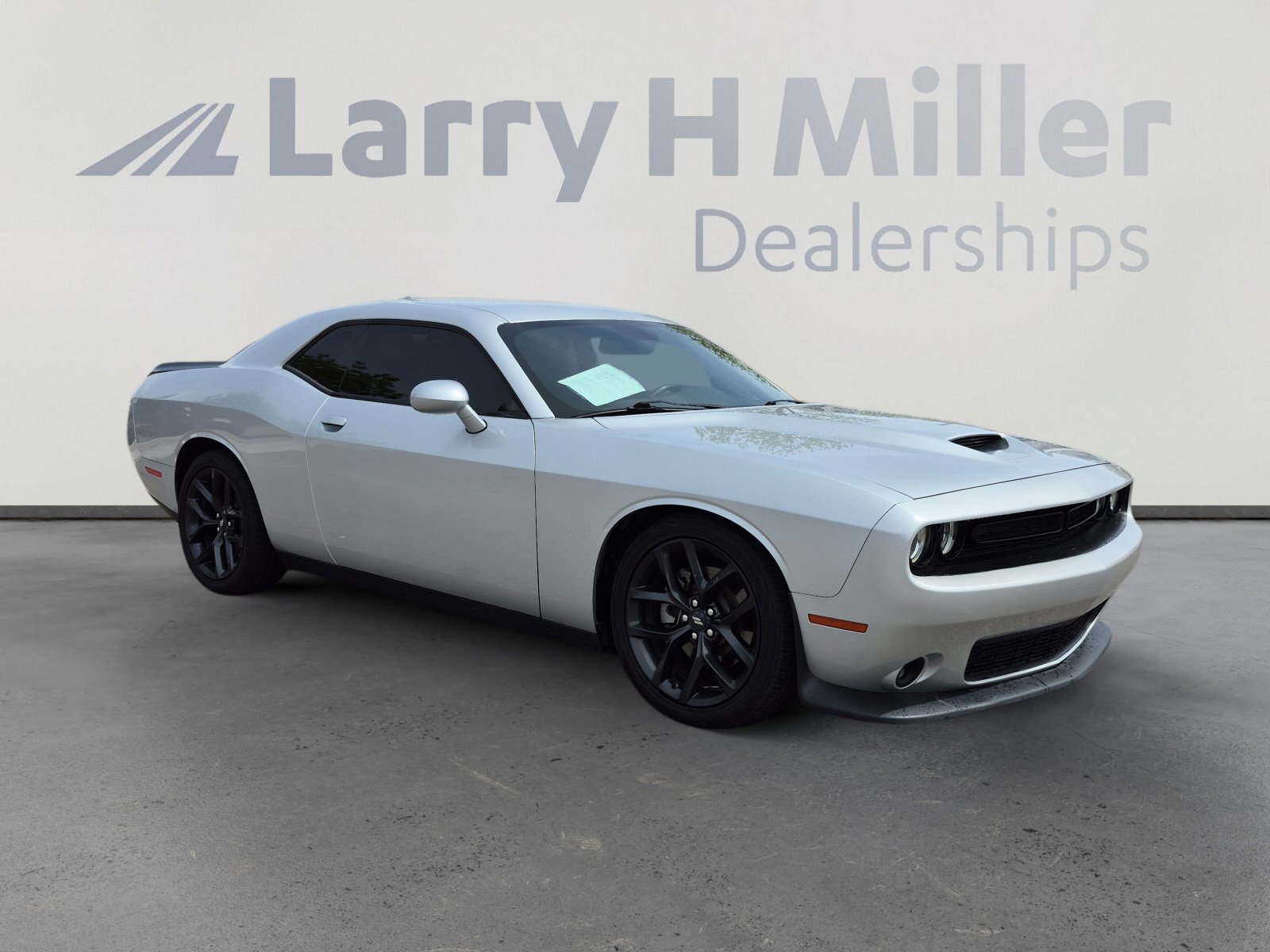 Used 2022 Dodge Challenger GT w/ Blacktop Package image 7