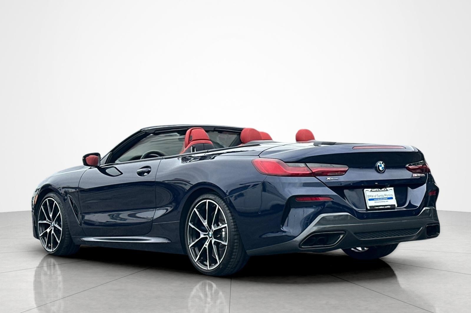 Used 2021 BMW M850i xDrive Convertible AWD/4WD image 3