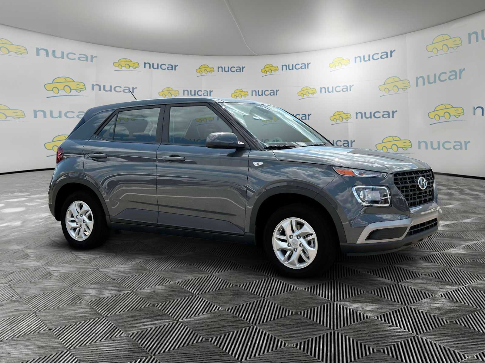 New 2025 Hyundai Venue SE image 1