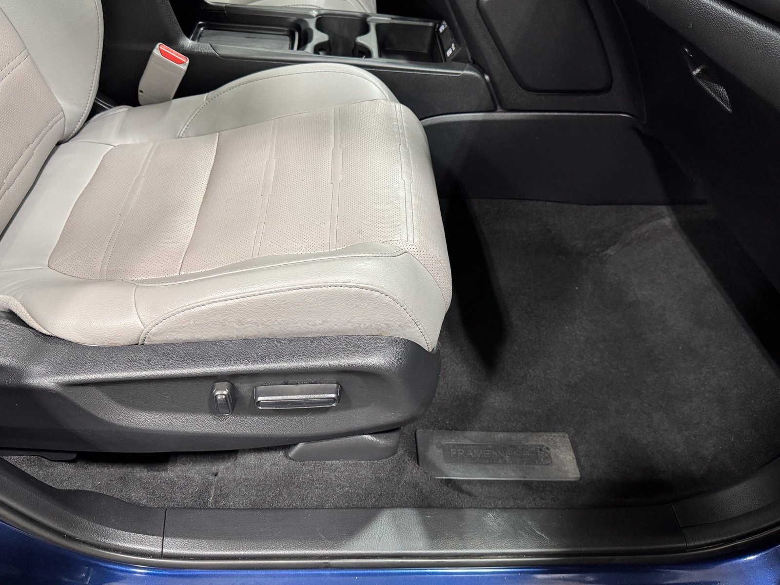 Used 2020 Honda CR-V EX-L image 54