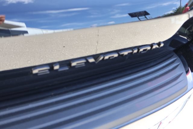 New 2026 GMC Yukon XL Elevation AWD/4WD image 8