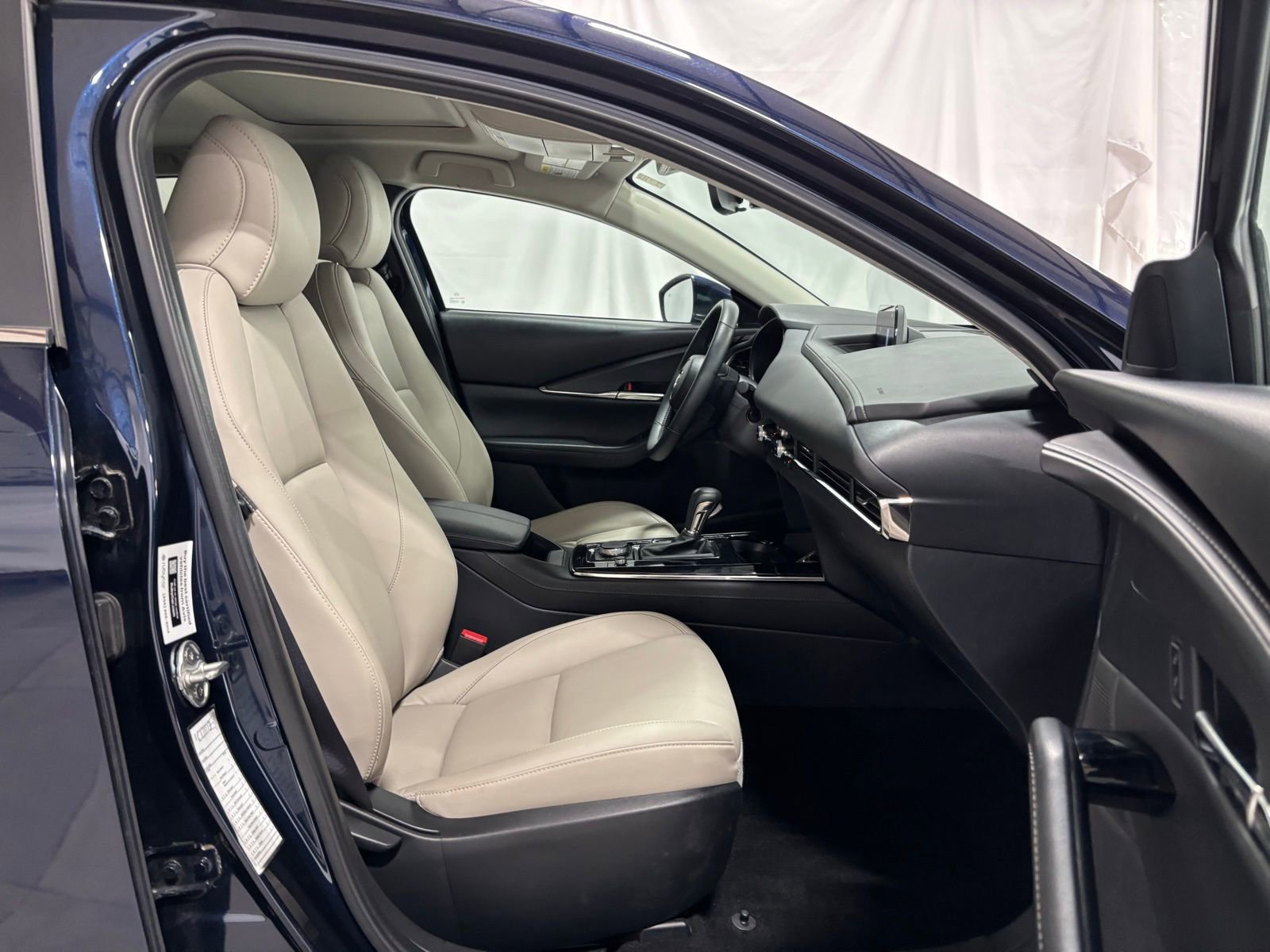 Certified 2025 MAZDA CX-30 AWD 2.5 S w/ Preferred Package image 15