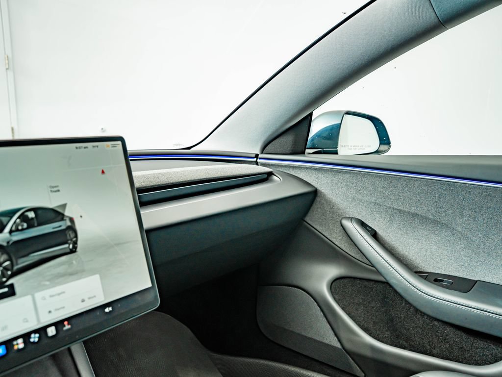 Used 2024 Tesla Model 3 Long Range RWD image 27
