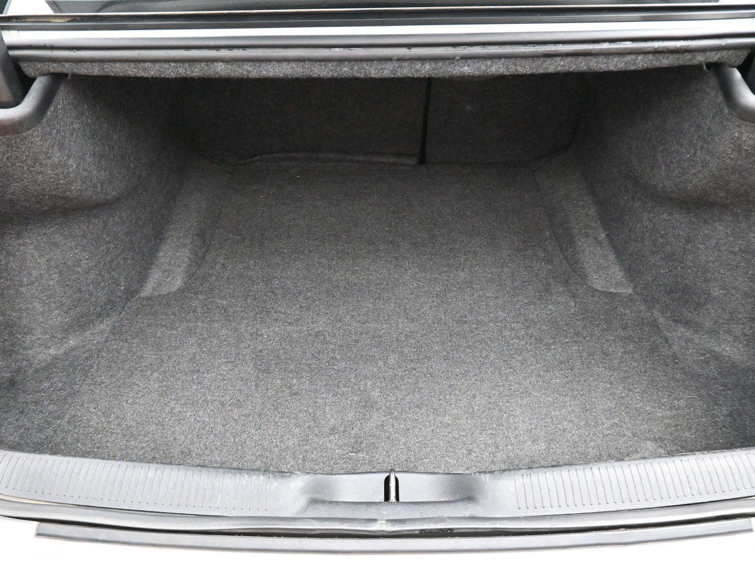 Used 2021 Dodge Charger SXT w/ Leather Interior Group image 9