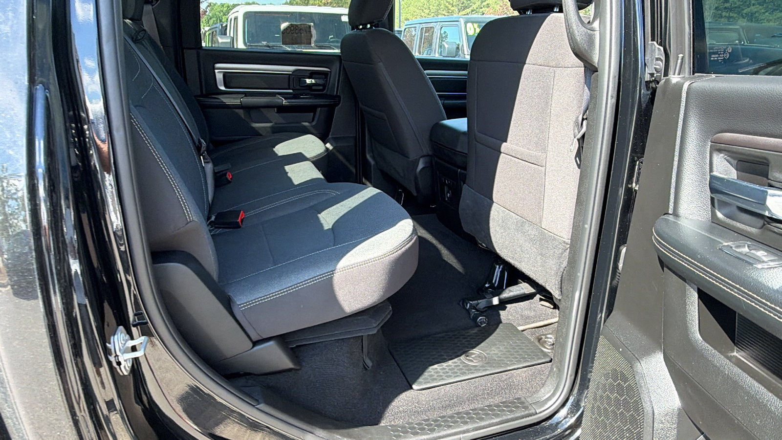Certified 2024 RAM 1500 Warlock w/ Electronics Group AWD/4WD image 21