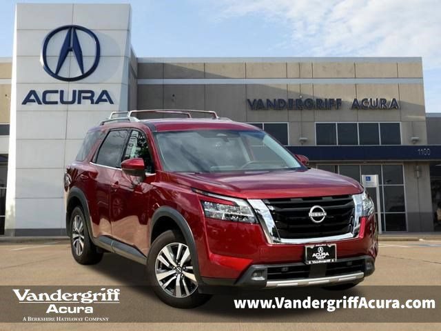 Used 2024 Nissan Pathfinder SL AWD/4WD image 1