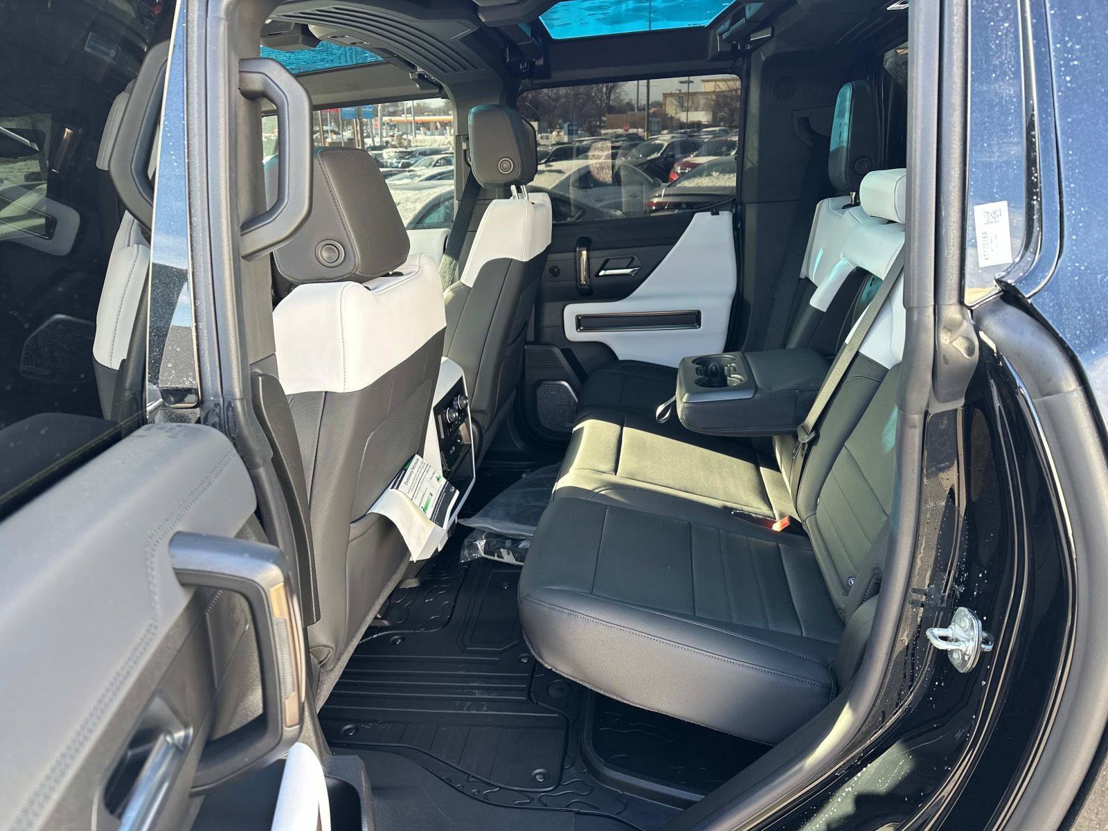 Used 2025 GMC Hummer EV 3X w/ Battery Pack, 24 Module Pack AWD/4WD image 15