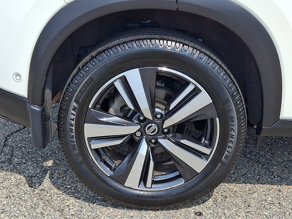 Used 2021 Nissan Rogue Platinum AWD/4WD image 9