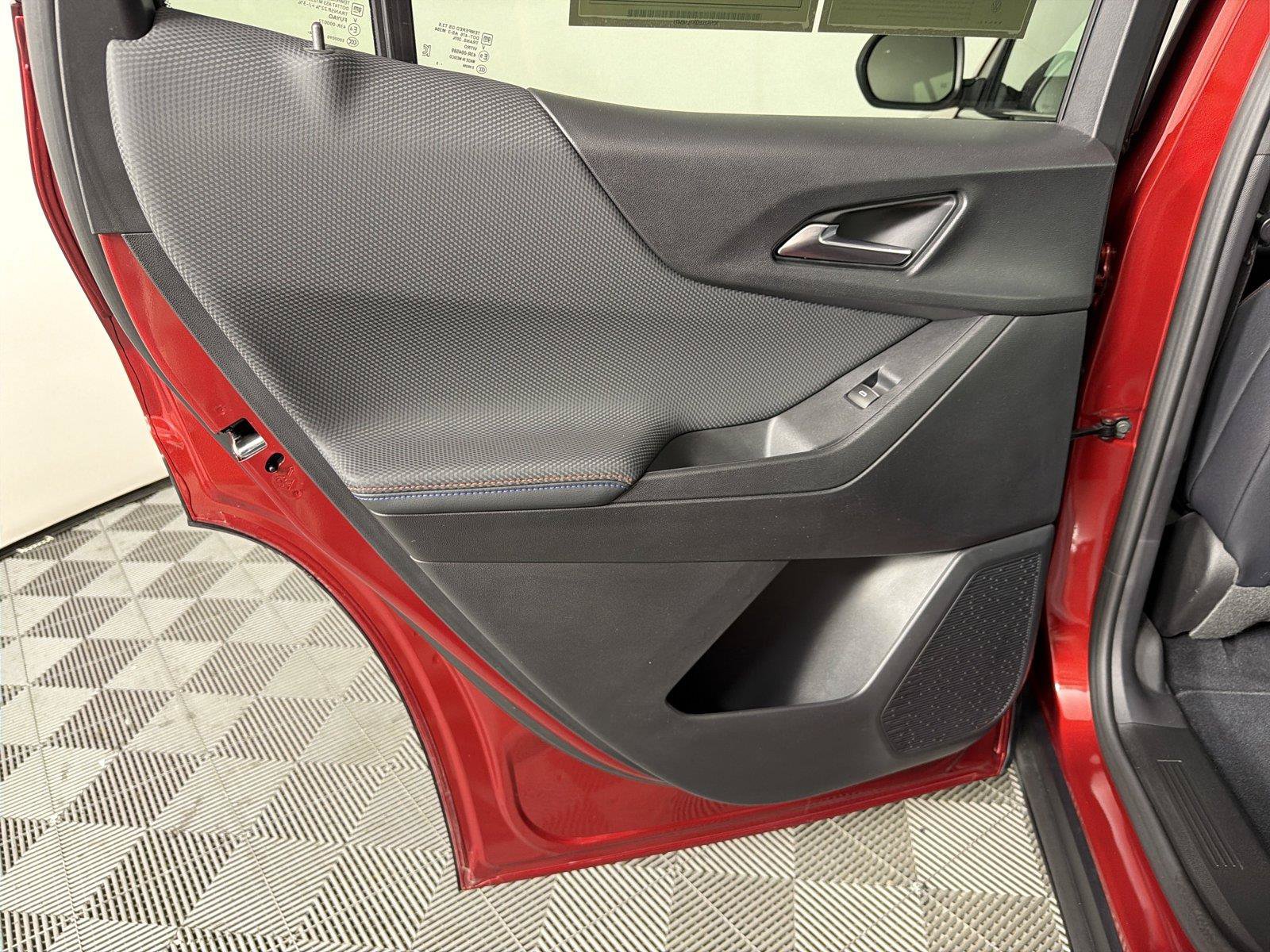 Certified 2026 Chevrolet Equinox RS FWD image 20