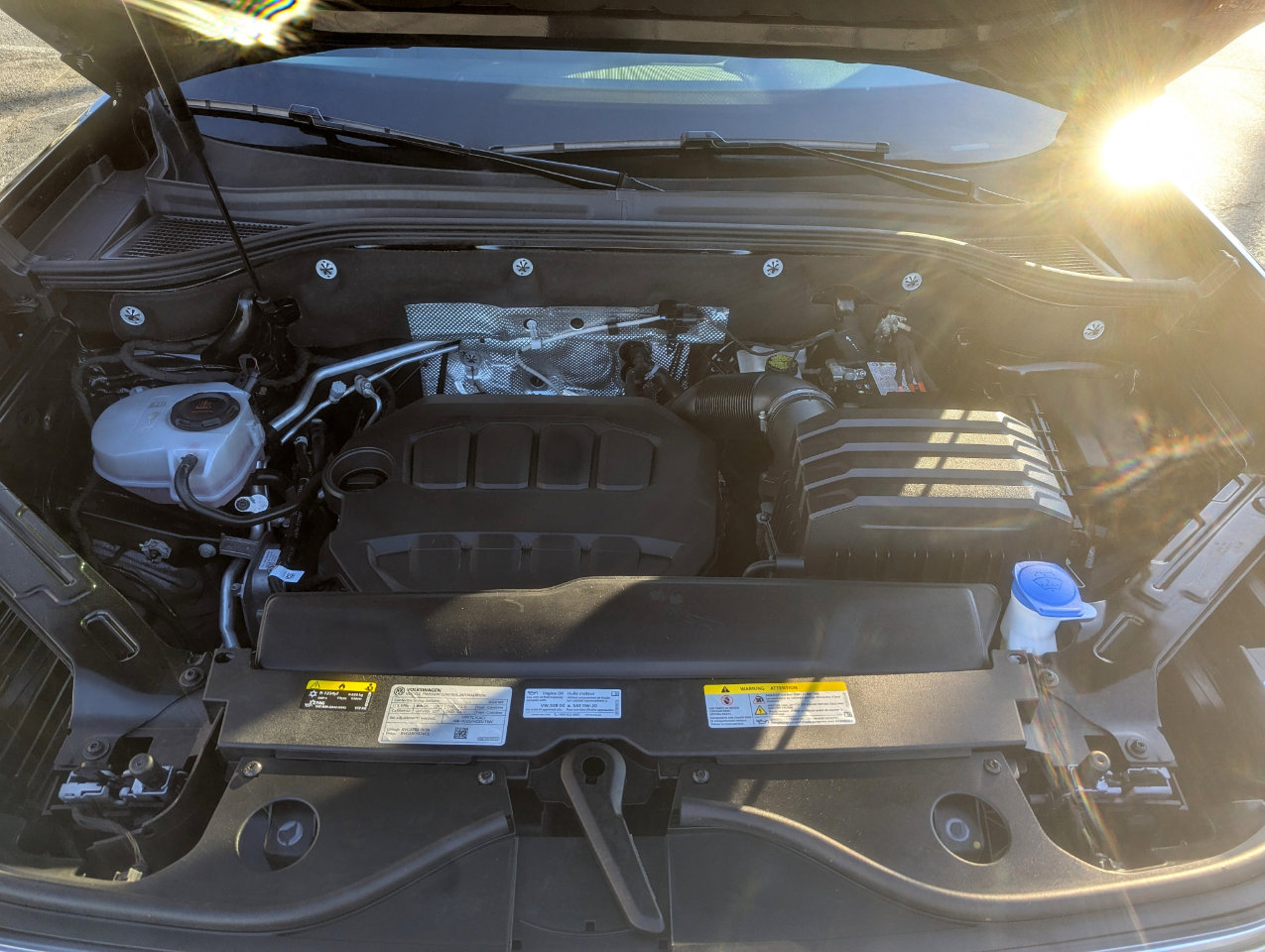 Used 2024 Volkswagen Atlas SE image 45