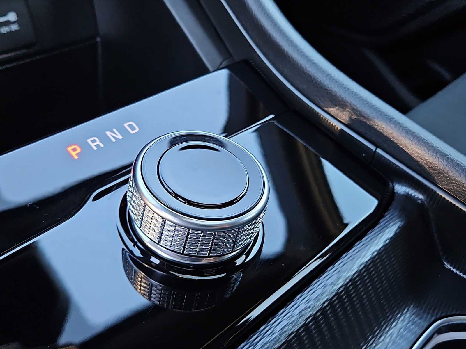 Used 2025 Jeep Grand Cherokee Laredo X image 21