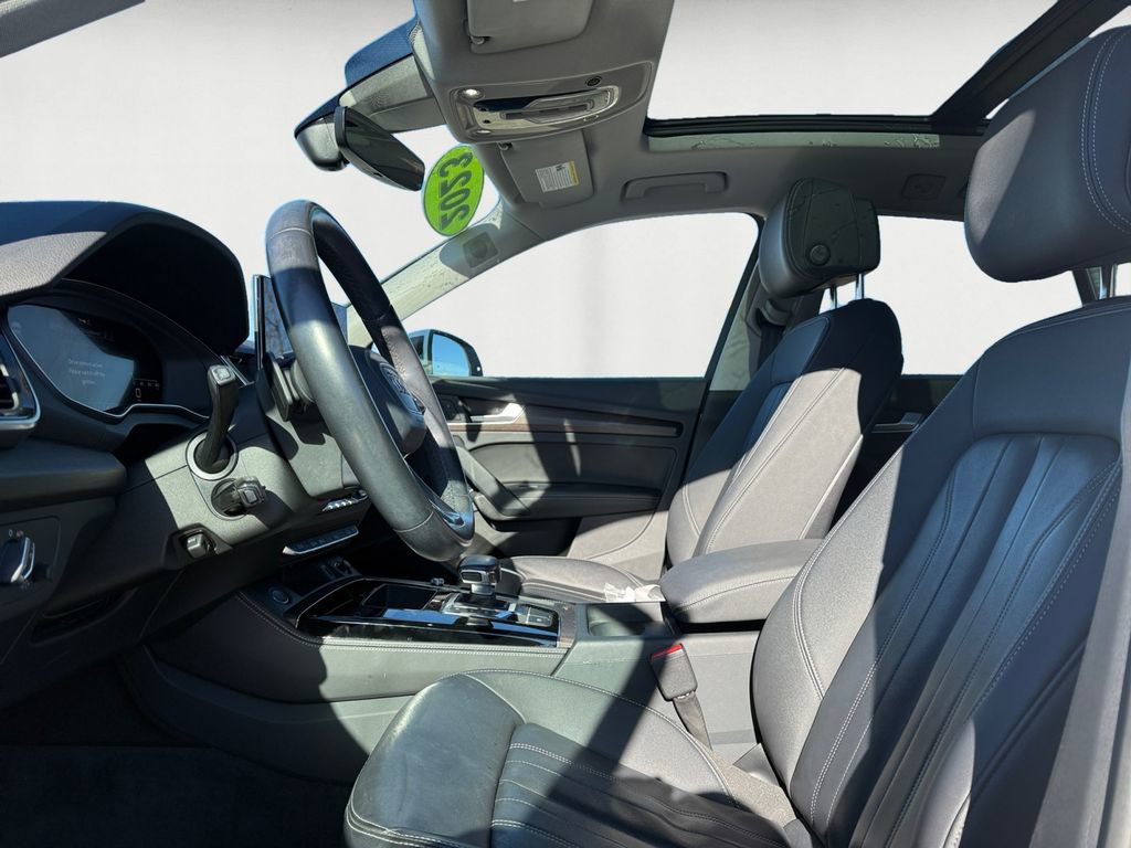 Used 2023 Audi Q5 2.0T Premium Plus w/ Premium Plus Package image 9