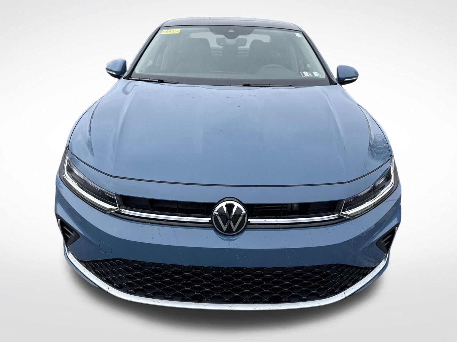 Certified 2025 Volkswagen Jetta SEL FWD image 9